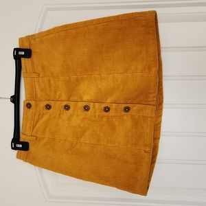 BEAUTIFUL Mustard Colored Forever 21 Juniors Medium Corduroy Mini-Skirt